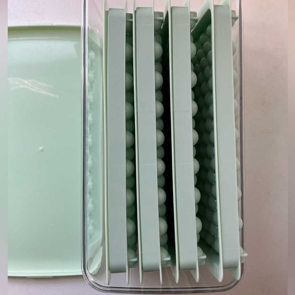 4-Tray Small Round Ice Cube Mold Trays with Lid and Bin Freezer Mint Green
